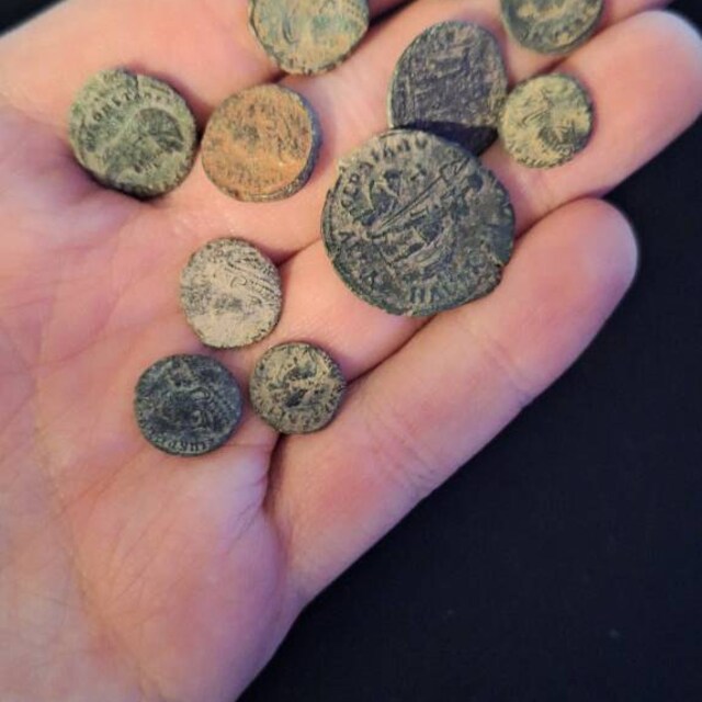 Bulk Lot 10 Roman Coins|quality|roman Empire Artifact (100