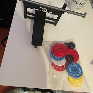 Jay lade till en bild av sitt köp