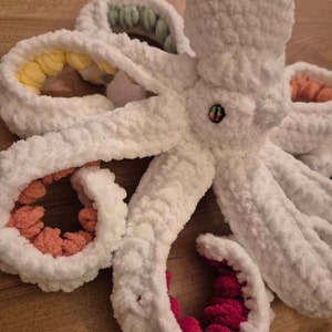 Maria-Georgina added a photo of their purchase