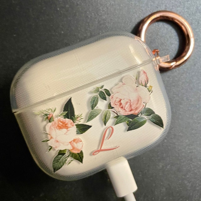 iPhoneアクセサリー MCM iPhone15ProMax Case+AirPodsPro Charm One Size iPhone 15 Pro Max Case w/ AirPods Pro Charm in Maxi
