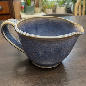 Alegna added a photo of their purchase