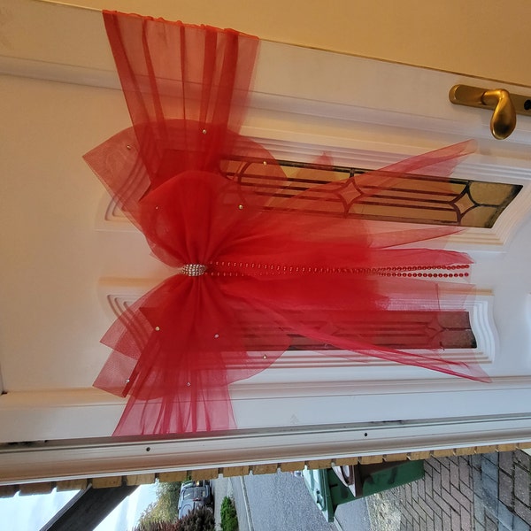 Readymade Gold Half Door Bow & Tail Adorned With Diamante Centre