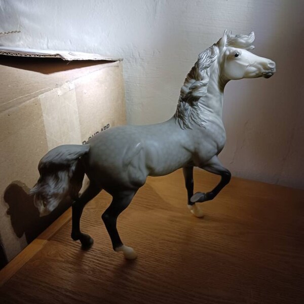 Breyer Cavallo Tradizionale Modello 1797 - Marrone E Nero, Fatto A Mano