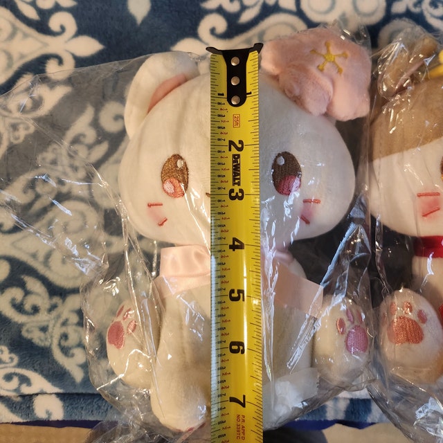 Hanami the Cat Plushie - Pon Plush With Magnetic Sakura
