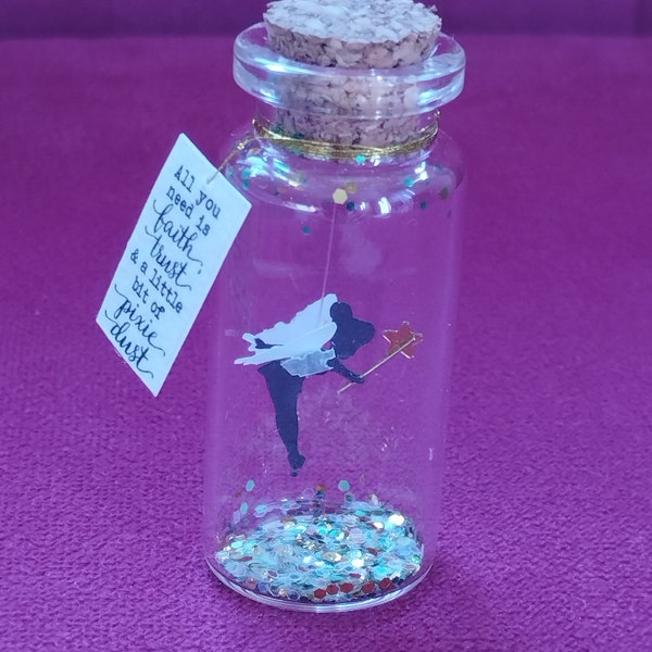 BNQL Collana con ciondolo a forma di fata, con scritta All You Need Is Faith Trust Pixie Dust Fairy Tale, idea regalo ispiratrice, Acciaio inossidabile