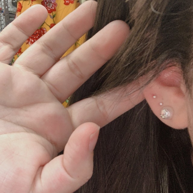 Orecchini a perno con pallina a pois piccoli in argento 2 mm 3 mm 4 mm - Argento Sterling - Italia
