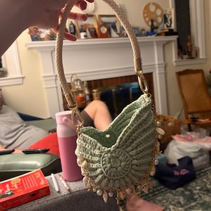 Kaitlyn added a photo of their purchase