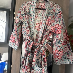 Kaitlyn added a photo of their purchase