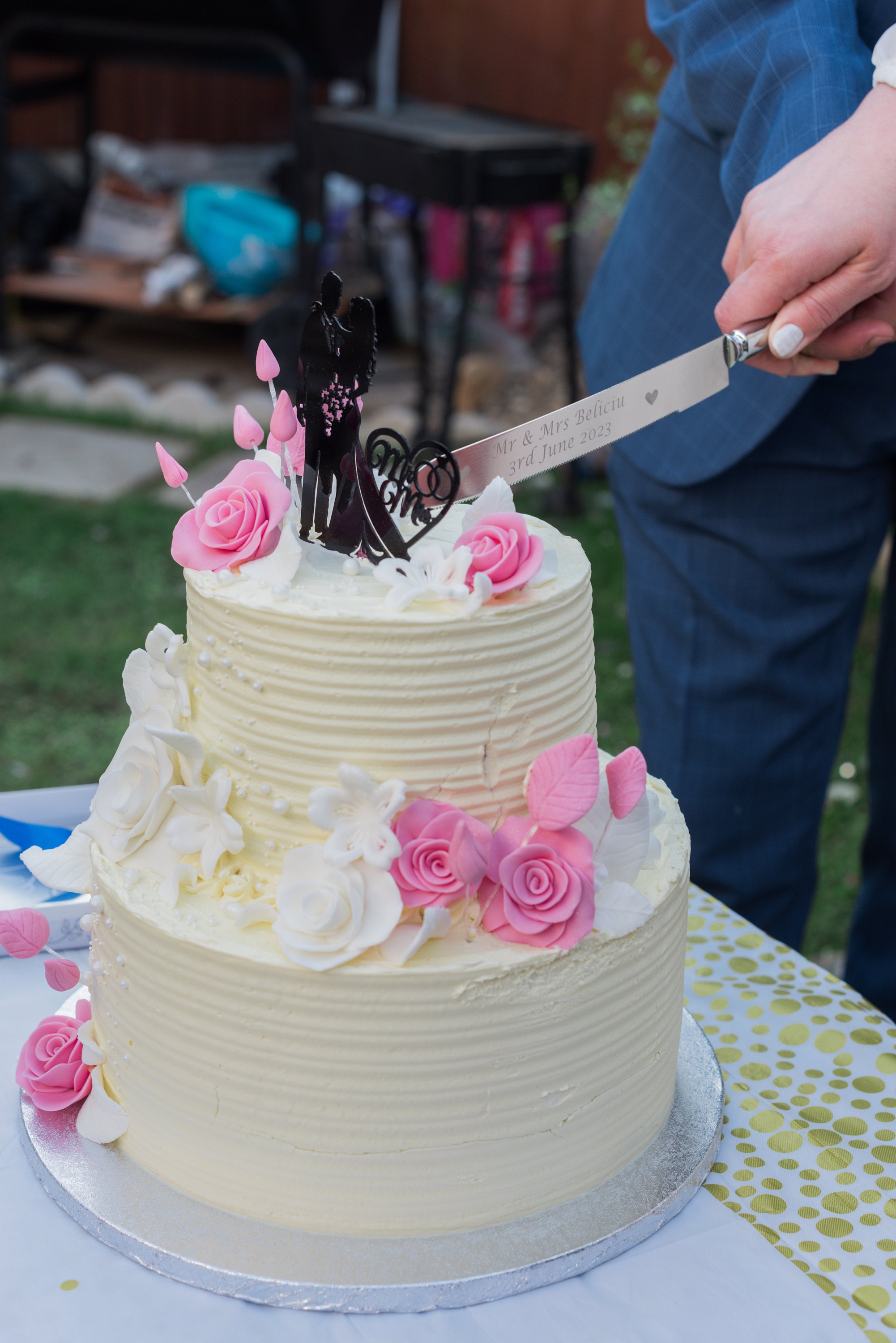Personalised Engraved Wedding Cake Server Set with Free Ribbon Bows. Birthdays Anniversaries Gifts. Add Names & Date. Mr Mrs Gift
