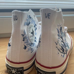 Saskia added a photo of their purchase