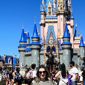 Yhar added a photo of their purchase