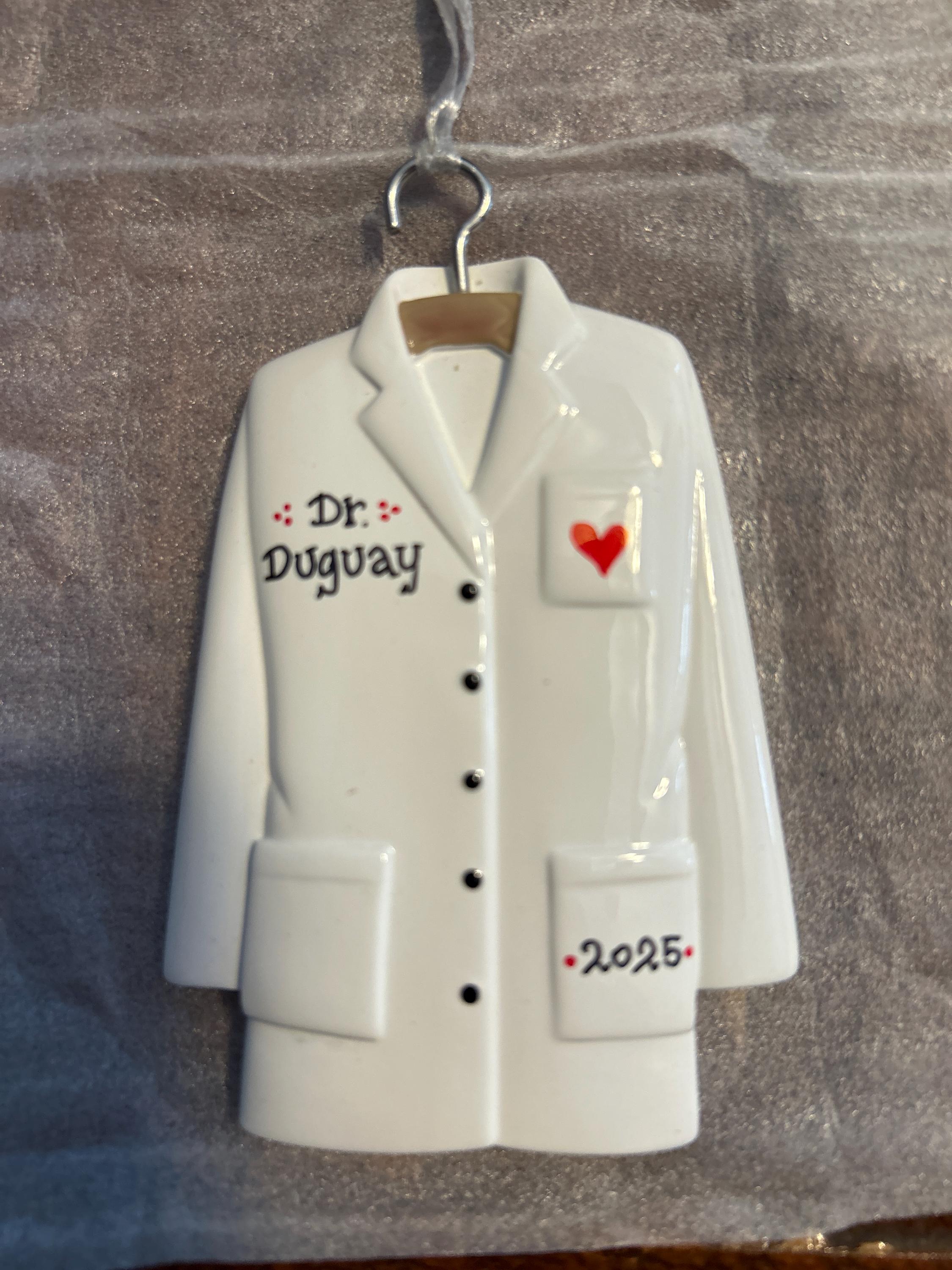 Lab Coat Personalized Christmas Ornament, Doctor Christmas Ornament, White Coat Ornament, Gift for Doctor, Medical Student Ornament, Intern.