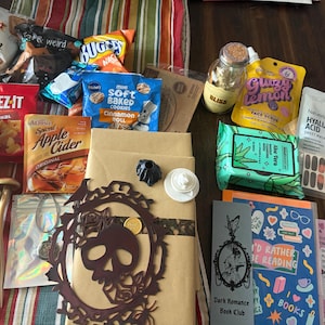 Ashlee added a photo of their purchase