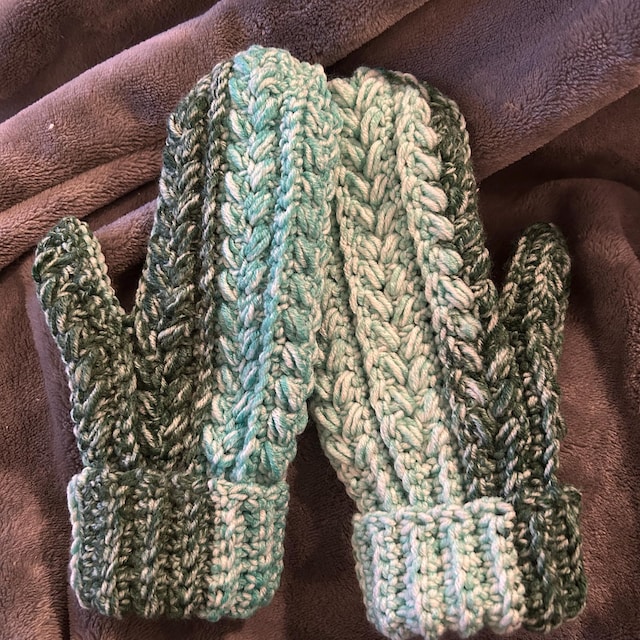 A customer's finished Winter Wheat Stitch Flat Mittens Crochet Pattern (Digital PDF)