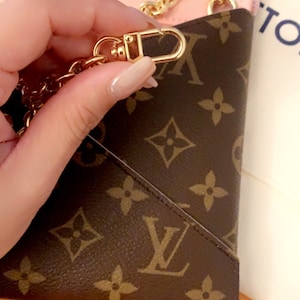 dania added a photo of their purchase