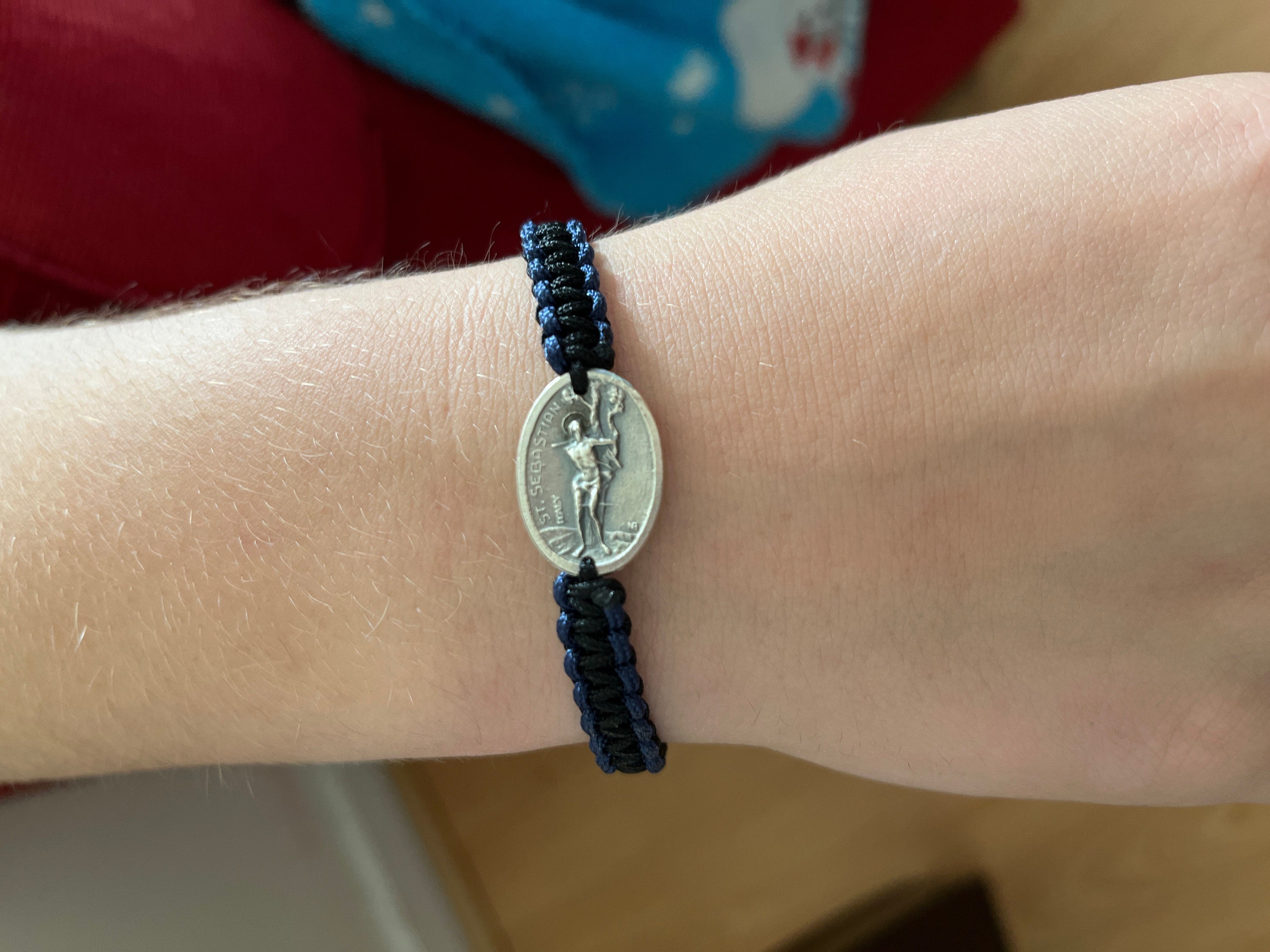 Religiöses Kordelarmband, katholische Heilige Medaille, Männer und Frauen, christlicher Schmuck, Geschenk für St. Michael, Sebastian, Anne, Benedikt, Peregrine, Christopher