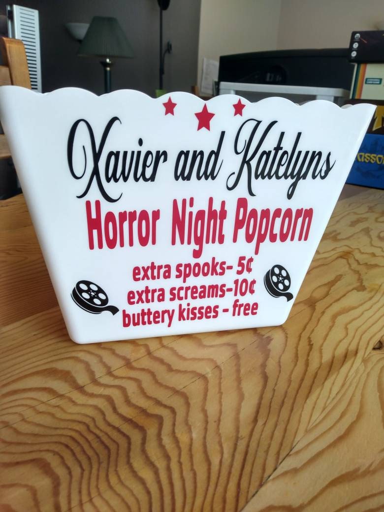 Personalized Popcorn Set /Personalized Popcorn Tub/ Party Favors, Family Gifts, Party Favors Popcorn. Gift Basket