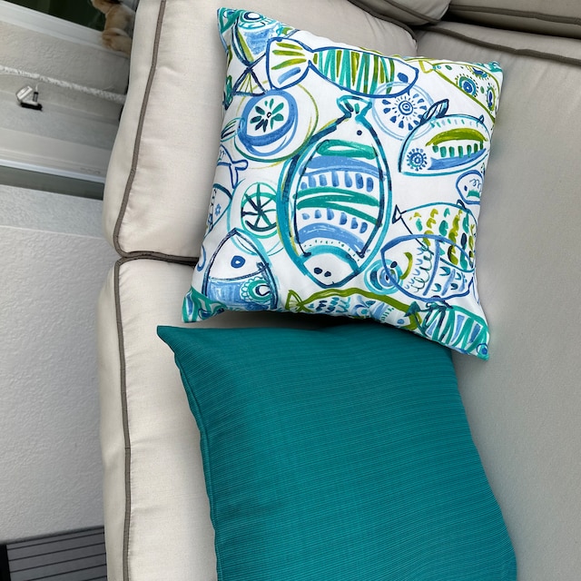 Outdoor Square Pillow Insert in High Fiber Poly