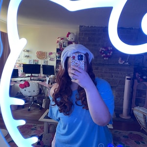 Samantha added a photo of their purchase