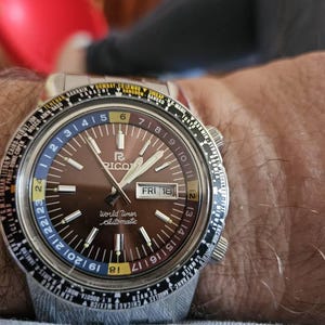 Paolo added a photo of their purchase