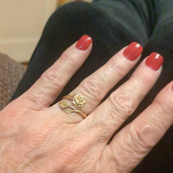 •ROSE WRAP• adjustable bronze ring