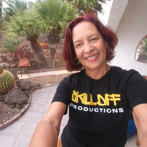 Maigualida added a photo of their purchase