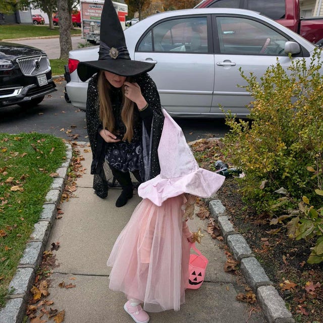 Kids Pink Witch Costume | Witch Cape+ Pink Witch Hat+ Wand  display picture 1