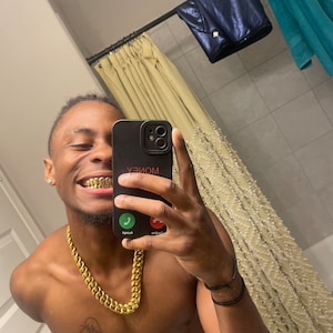 Davion added a photo of their purchase