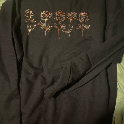 Custom Birth Month Birth Flower Sweatshirt, Gift for Her, Flower Tshirt ...