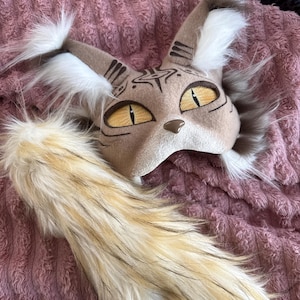 Samantha added a photo of their purchase