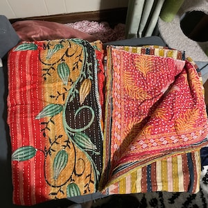 Wholesale Lot of Indian Vintage Kantha Quilt Handmade Throw Reversible ...