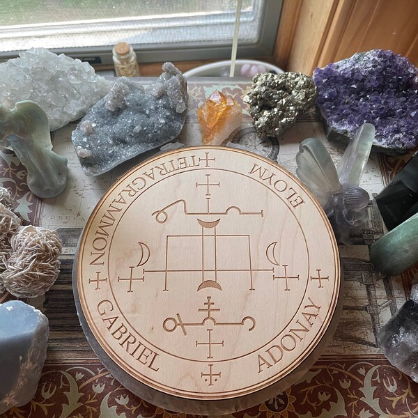 Gabriel Crystal Grid - Gabriel Altar Table - Altar Decoration - Etsy