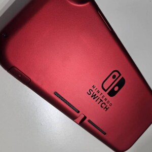 Nintendo Switchのロゴと文字入りビニールステッカー - 複数のカラーを