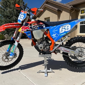 Rueben added a photo of their purchase