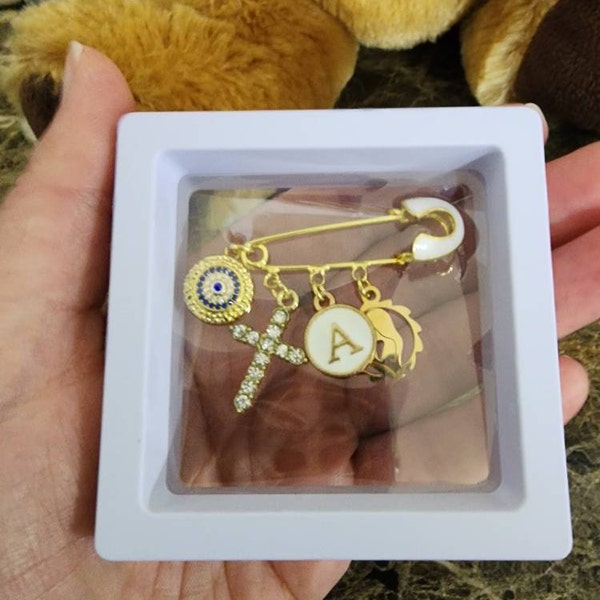 Mary Virgin Baby Pin