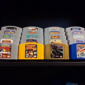 10-pack of Retro Game Stands displays 60 Games 