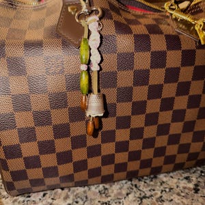 Frida added a photo of their purchase
