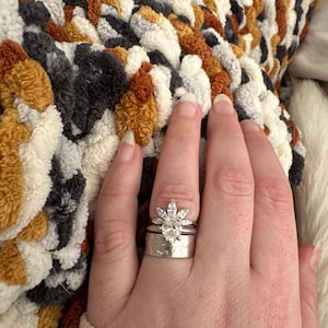 MAJESTY CROWN RING DIA – h'eres