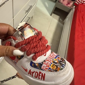 Daviana added a photo of their purchase