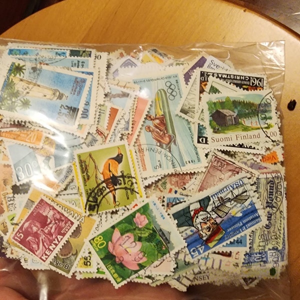 Worldwide Postage Stamps - USED and off Paper - 200 to 20,000 Different ...
