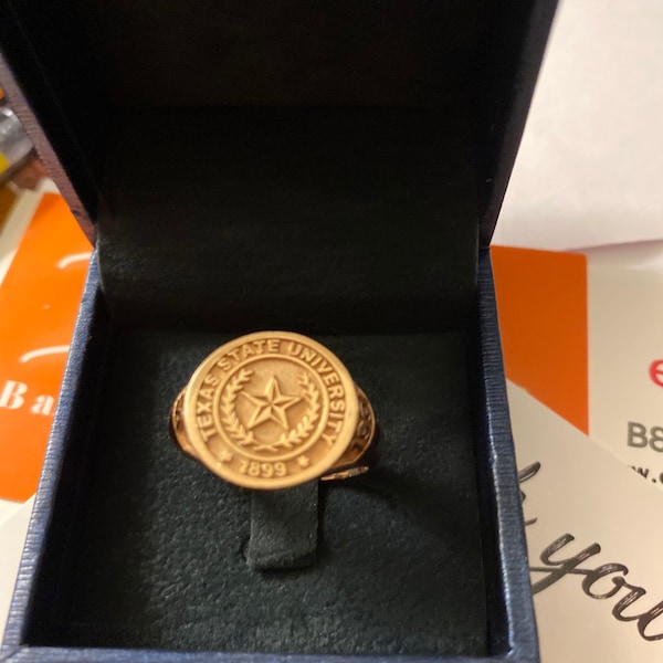 University Rings, Class Rings, Silver Class Rings, School Rings ...