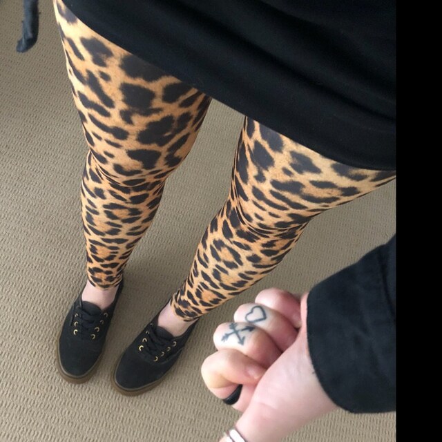 Lularoe leopard deals leggings