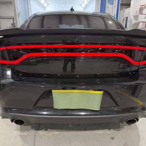 Par De Emblemas De Cabeza De Abeja Mate Negros FMS Gear Para Dodge Challenger Y Charger Scat Pack