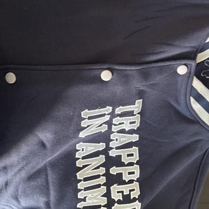 De-Von added a photo of their purchase