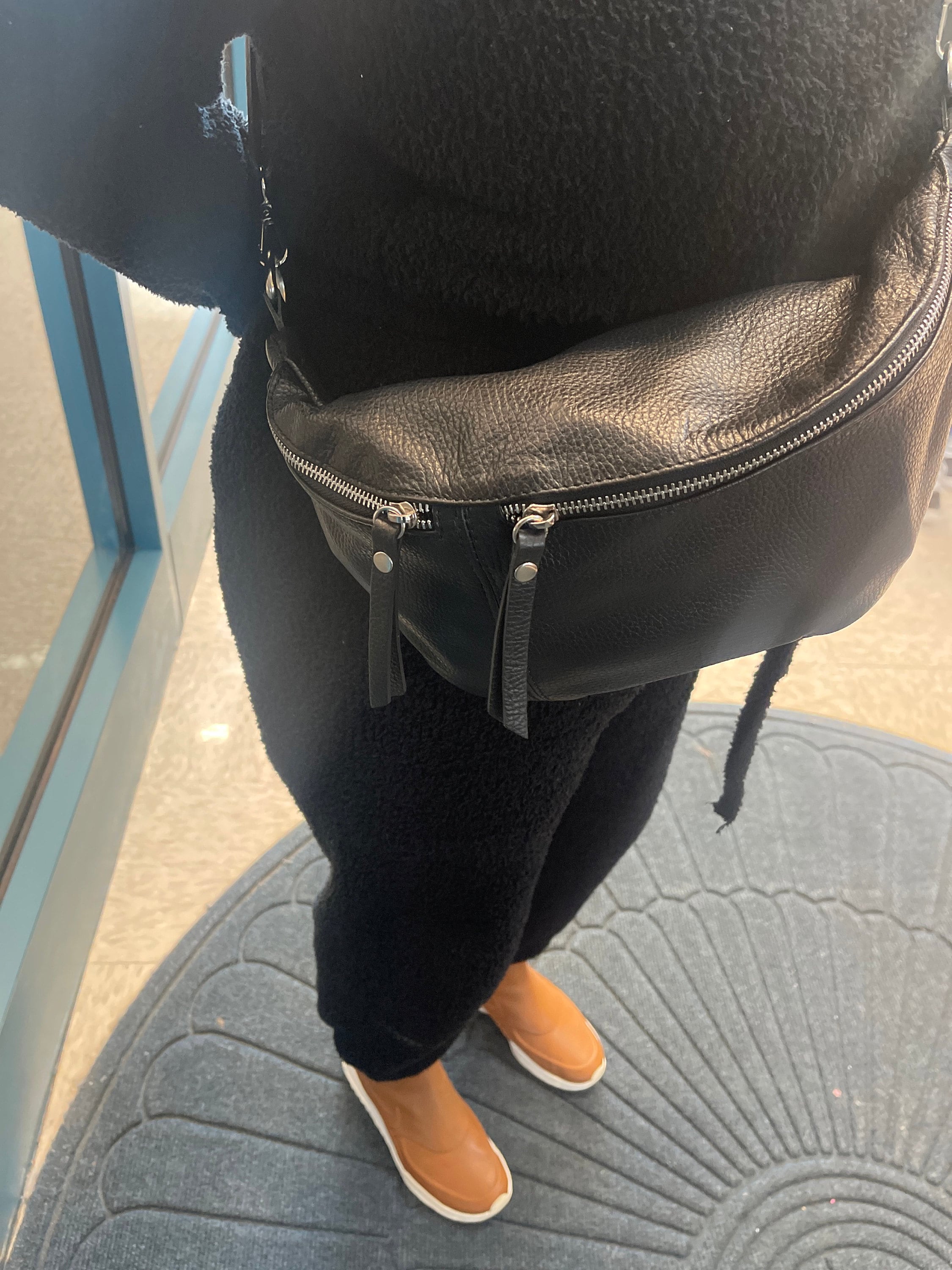 Large Leather fanny pack women, belt bag with wide interchangeable strap, crossbody bag, personalized shoulder bag, bum bag, gift for her