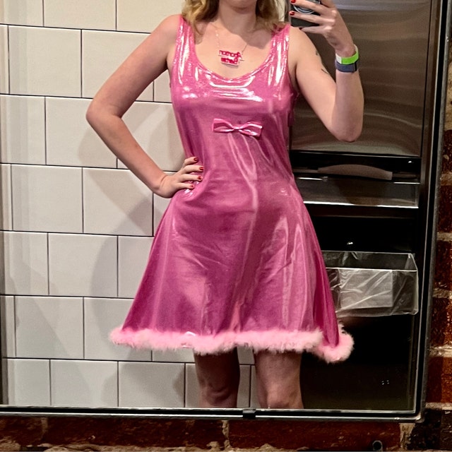 romy and michele pink dress Those blue and pink reunion dresses? Pure Mona May brilliance! The reunion dresses almost didn't look like that. In our Romy & Michele episode with @gwendolynstagram we talk about our past interview