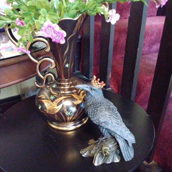 Crowned Crow Statue - Etsy