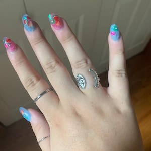 Tarah added a photo of their purchase