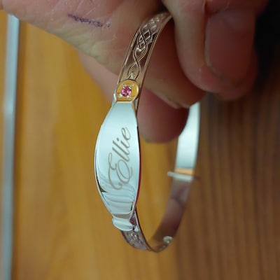 Persoanlised 9ct Gold Baby Bangle With Embossed Floral Pattern for Baby 0 1 Yrs for Baptism