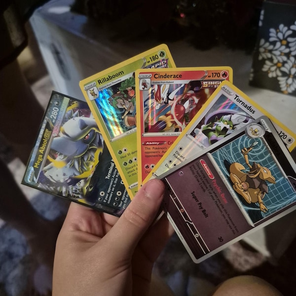 Pokémon 5 Ultra Rare + Holo Card Lot - Guaranteed 1 Ultra Rare (V, VMAX ...